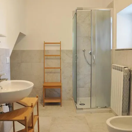 Lucia Apartment Carrodano Inferiore